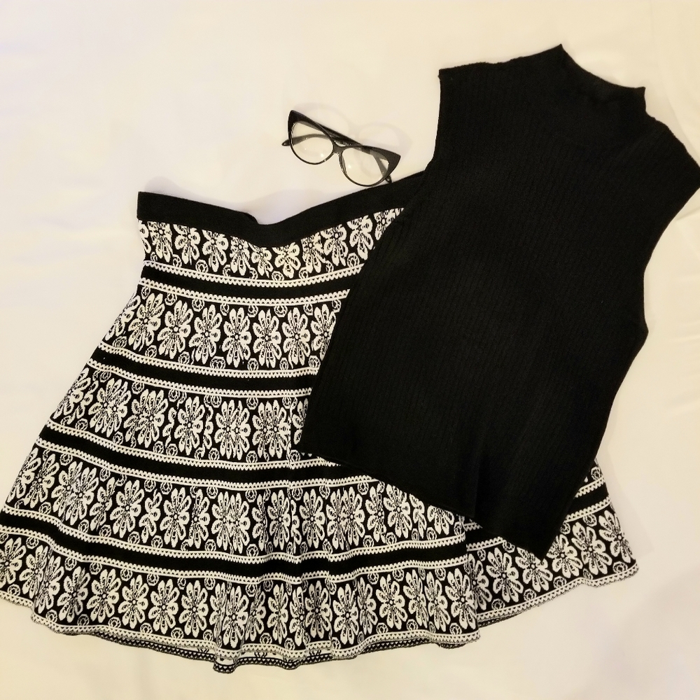 Saks Fifth Avenue Sweater Skirt